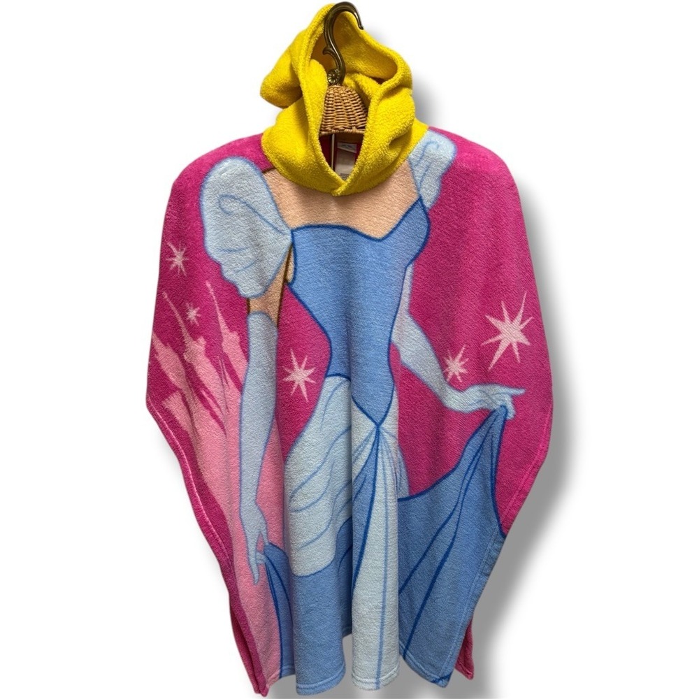 Disney Princess‎ Cinderella Hooded Wearable Blanket Poncho Pink Fleece One Size